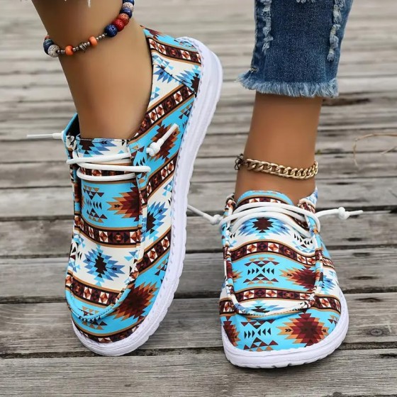 Plus-Size Sneakers - Lightweight Platform Shoes with Soft Sole